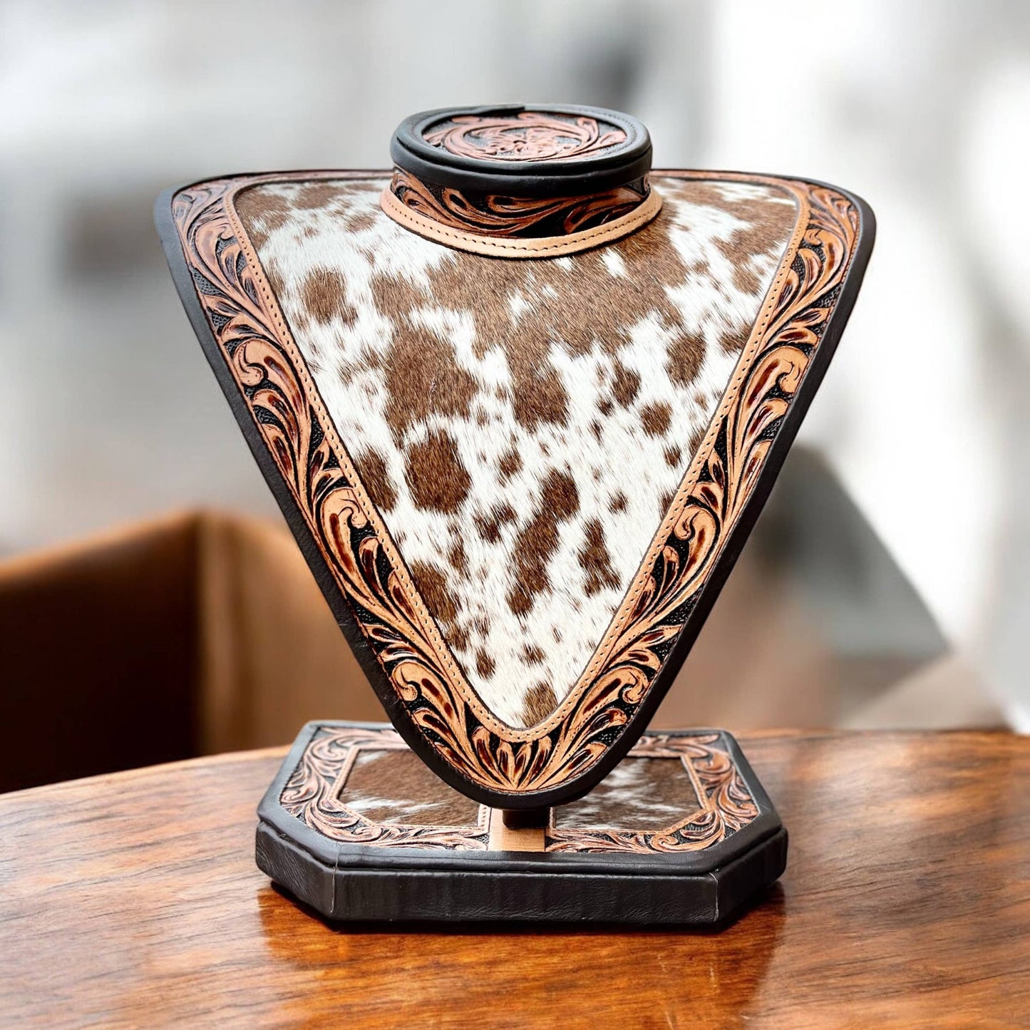 Deluxe brown tooled & cowhide necklace display 